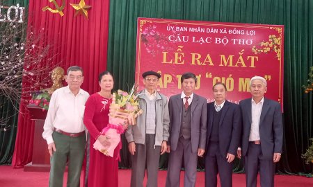 Câu lạc bộ Thơ xã Đồng Lợi tổ chức Lễ ra mắt tập thơ "Gió mới"